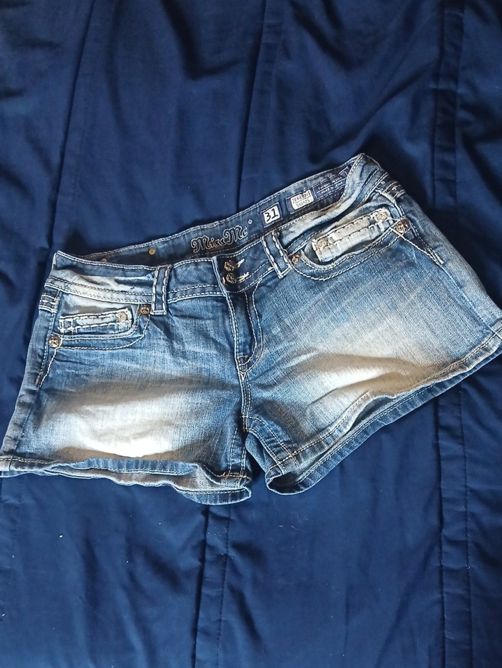 Miss Me Distressed Embellished Denim Jean Shorts Size 31
